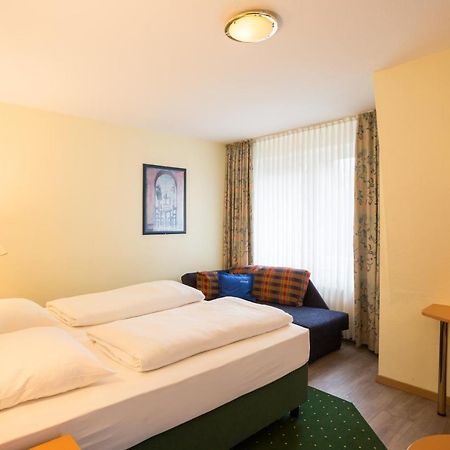 Hotel Gremersdorf - Zum Gruenen Jaeger Ngoại thất bức ảnh