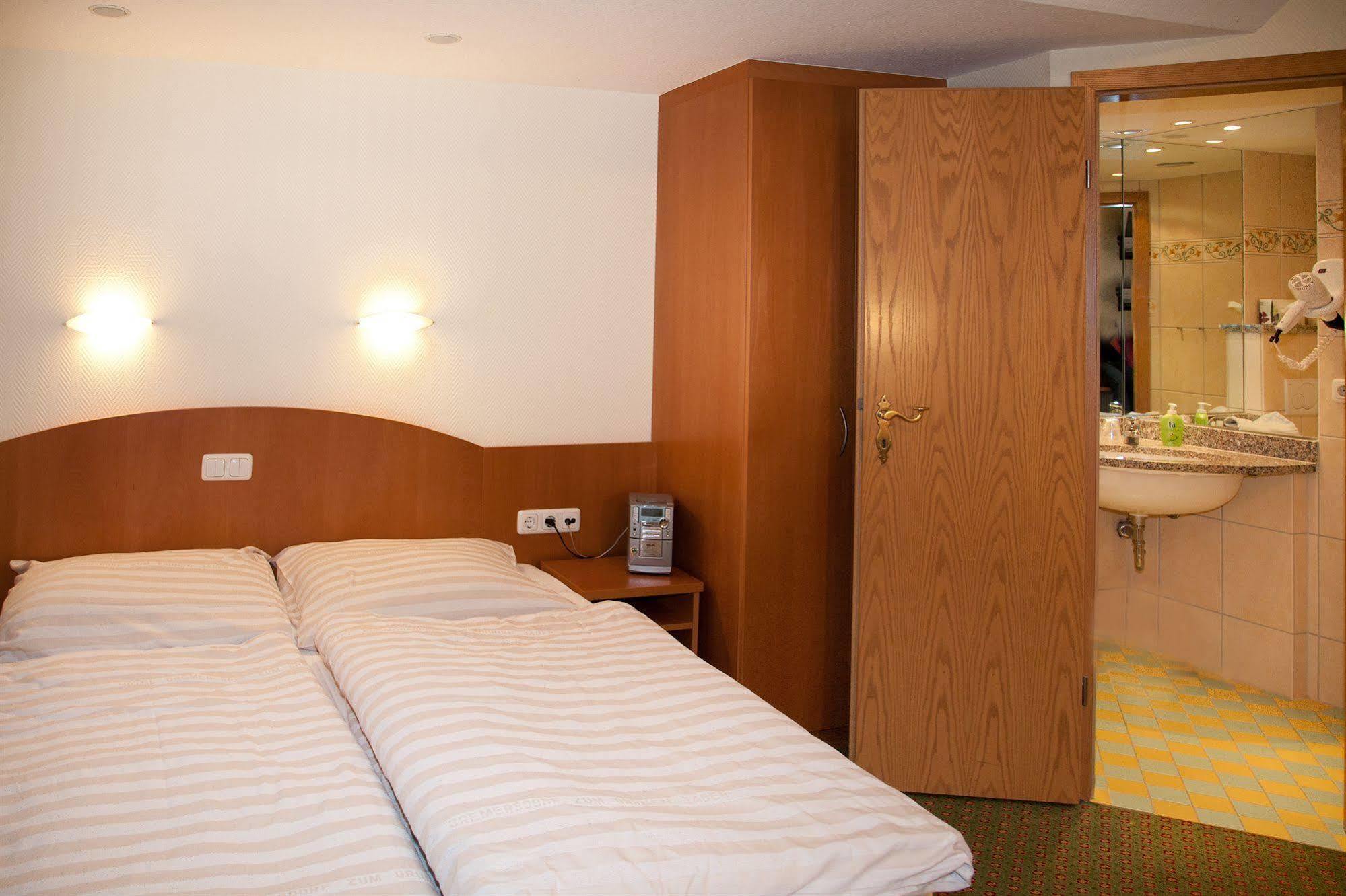 Hotel Gremersdorf - Zum Gruenen Jaeger Ngoại thất bức ảnh