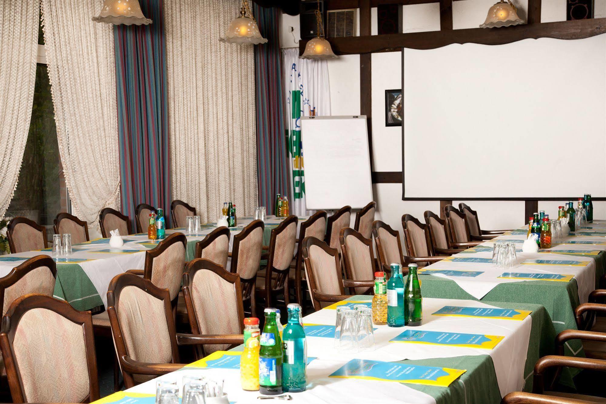 Hotel Gremersdorf - Zum Gruenen Jaeger Ngoại thất bức ảnh
