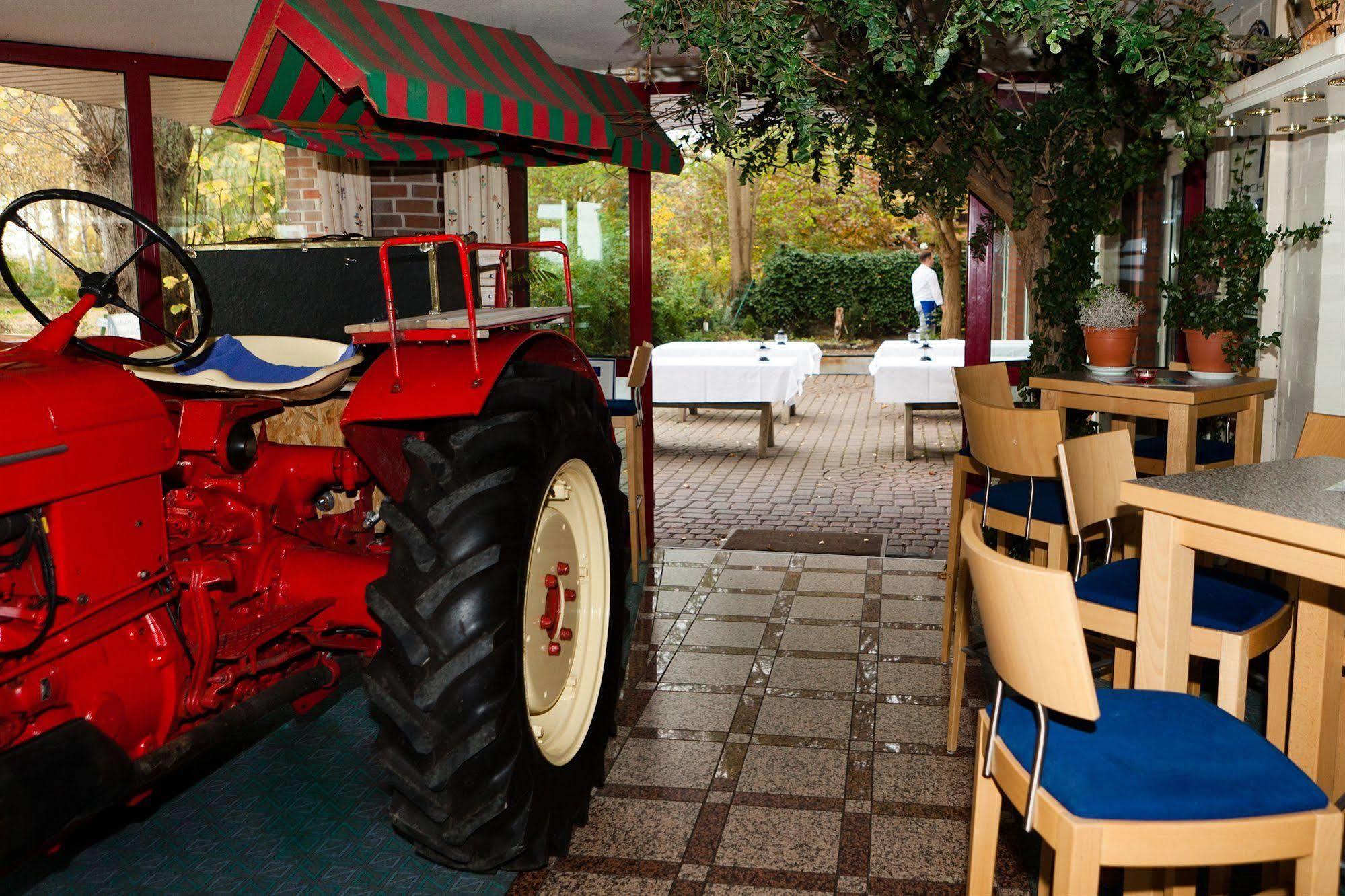 Hotel Gremersdorf - Zum Gruenen Jaeger Ngoại thất bức ảnh