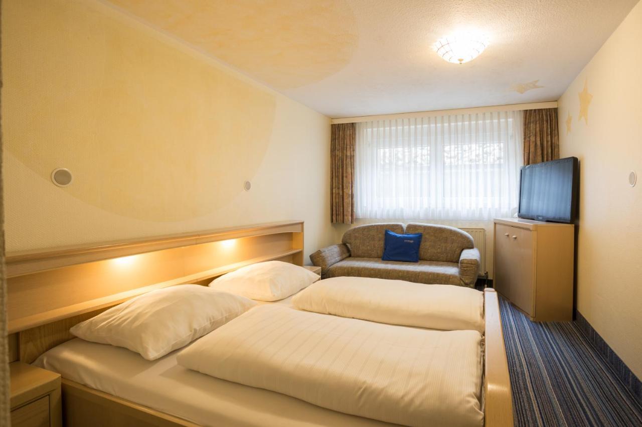 Hotel Gremersdorf - Zum Gruenen Jaeger Ngoại thất bức ảnh