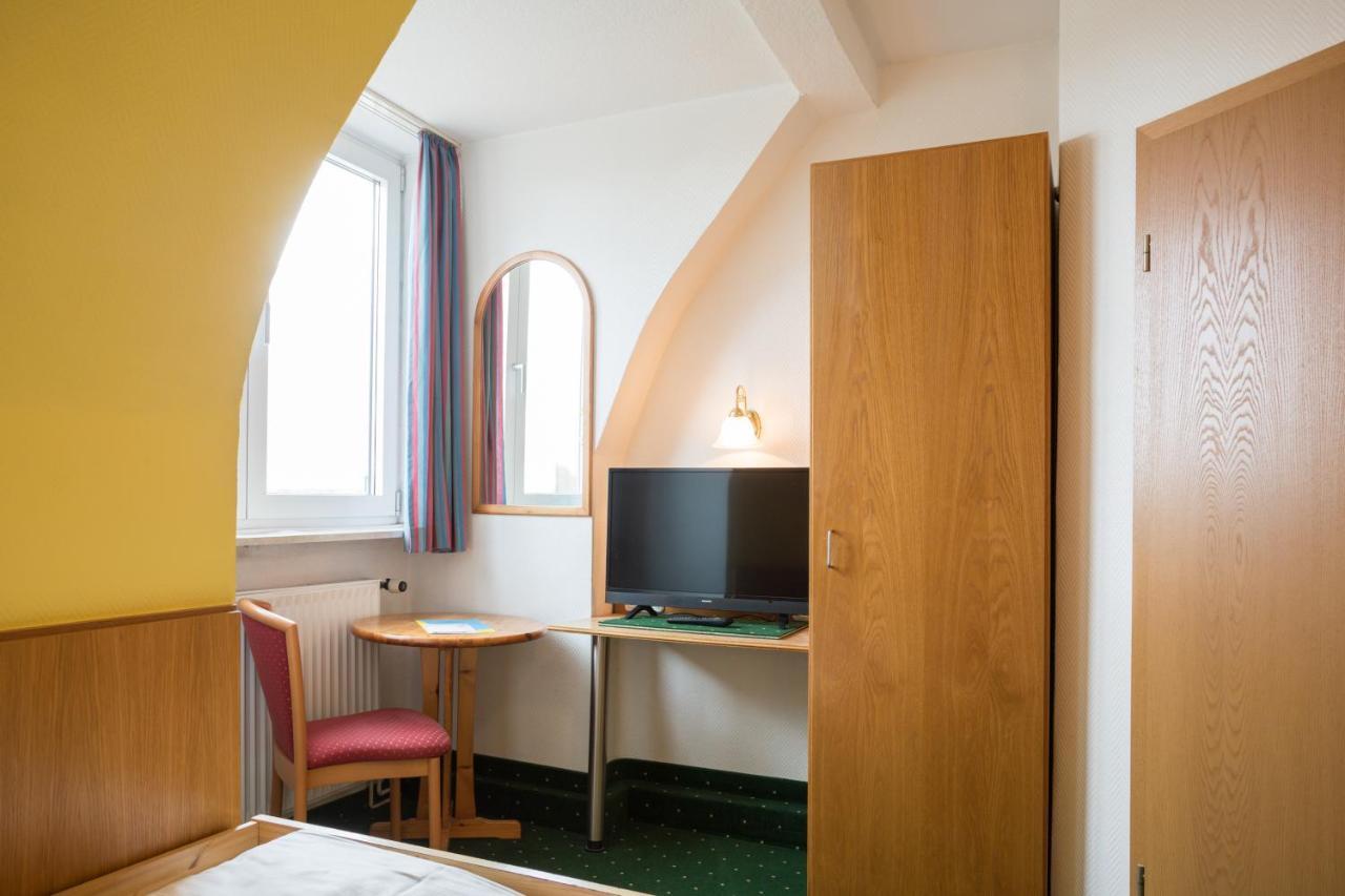 Hotel Gremersdorf - Zum Gruenen Jaeger Ngoại thất bức ảnh