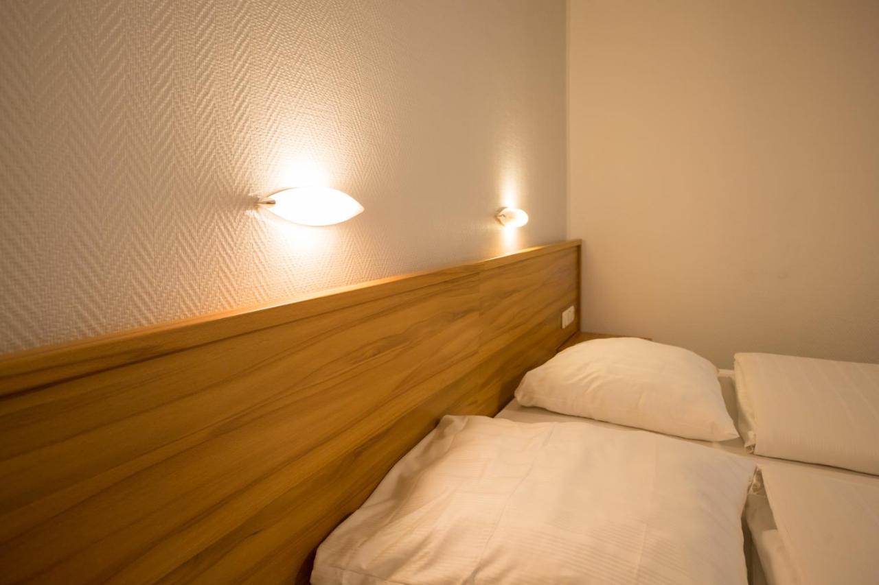 Hotel Gremersdorf - Zum Gruenen Jaeger Ngoại thất bức ảnh