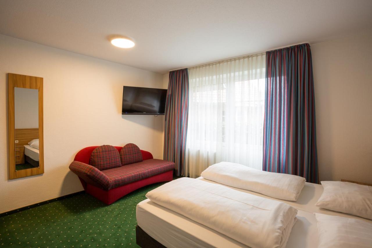 Hotel Gremersdorf - Zum Gruenen Jaeger Ngoại thất bức ảnh