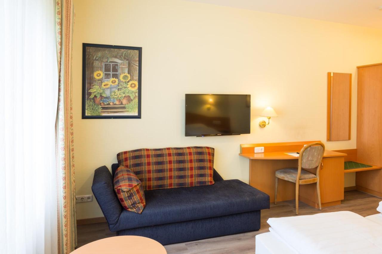 Hotel Gremersdorf - Zum Gruenen Jaeger Ngoại thất bức ảnh